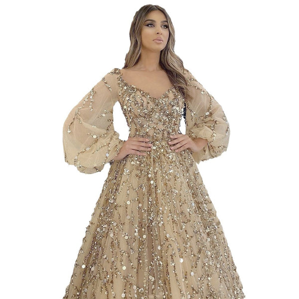 فستان نسائي برقبة على شكل V